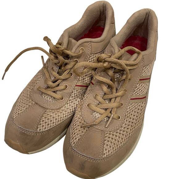Easy Spirit Tan Sneakers Size 8.5 Narrow Lace Up Low Top Comfort Walking Shoes - Picture 9 of 9